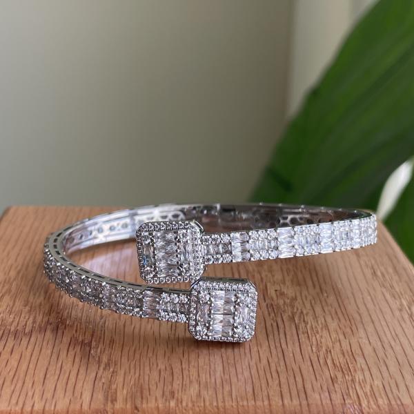 BRAZALETE SILVER CRISTAL BAGUETTE