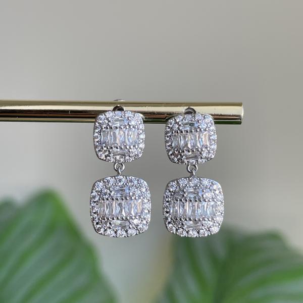 ARETES CRISTAL BAGUETTE SILVER